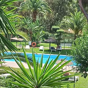 Puerto Banus Con Piscina , Marbella Spain